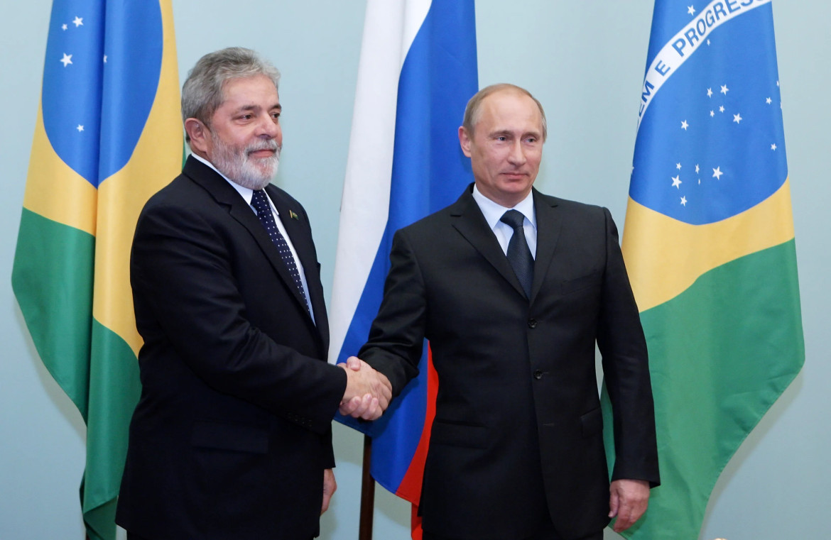 El presidente Lula junto a Putin. Foto: archivo Reuters