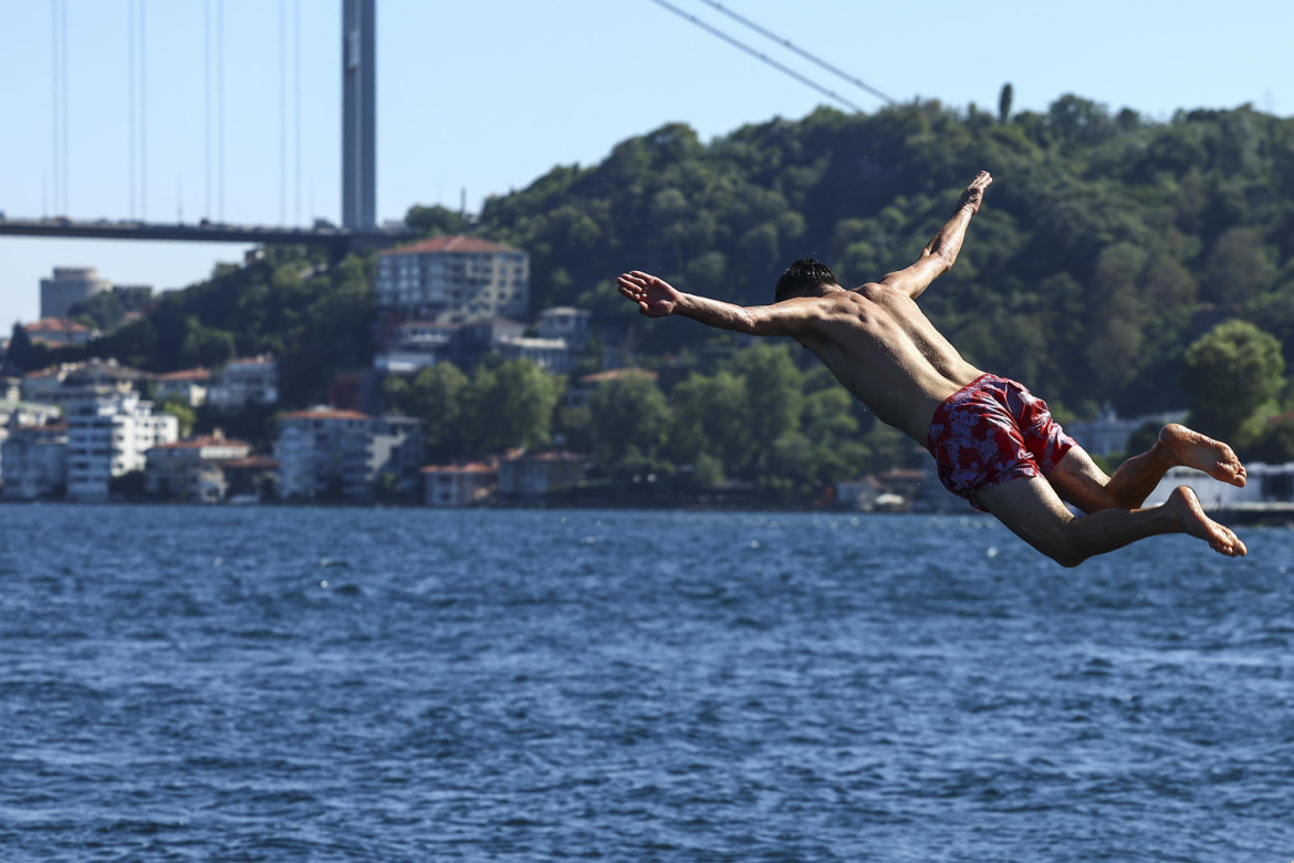 Verano en Estambul. Foto: EFE.