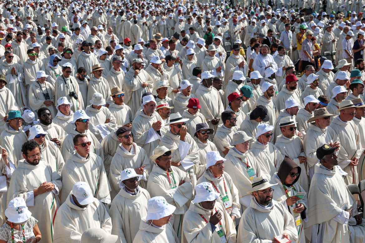 Papa Francisco, misa en Lisboa en la JMJ. Foto: Reuters.