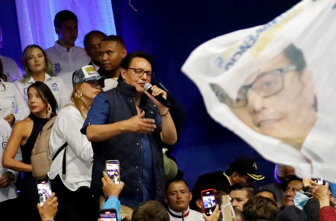 El candidato presidencial Fernando Villavicencio fue asesinado en Quito. Foto: Reuters.