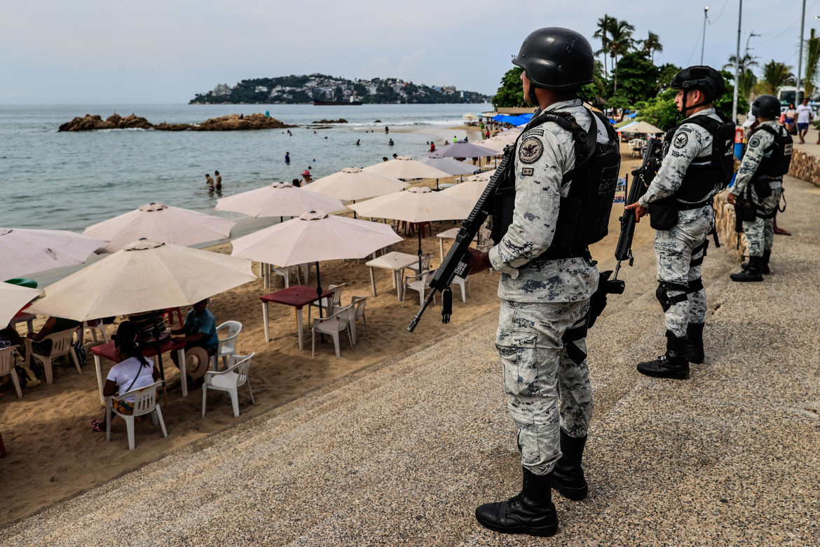 La zona playera de Acapulco perdió mucho turistas por la inseguridad. Foto: EFE.