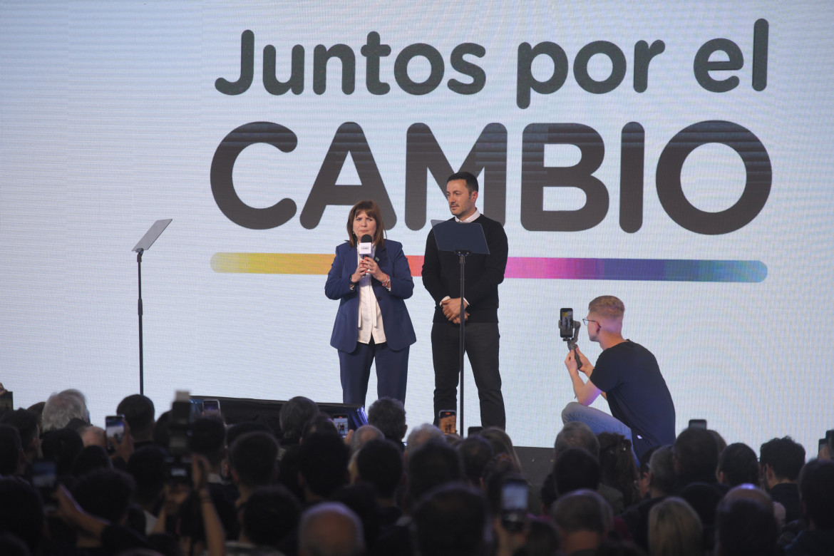 Patricia Bullrich y Luis Petri. Foto: Télam.