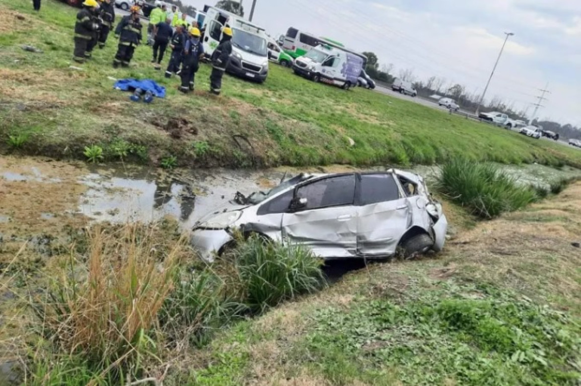 Accidente fatal en la Autopista Buenos Aires - La Plata.
