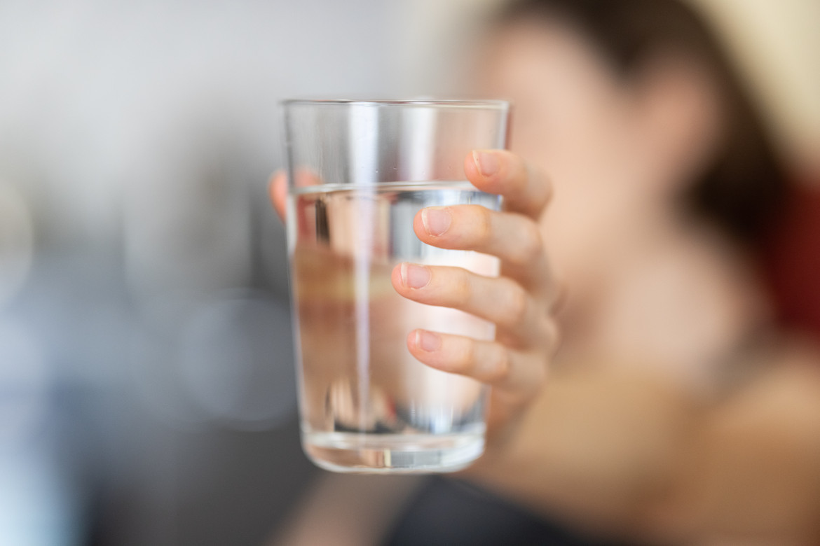 ¿Tomar mucha agua hace mal?. Foto: Unsplash