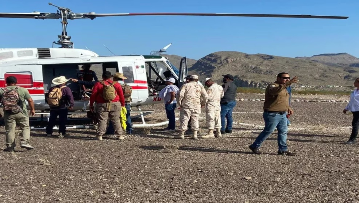 Búsqueda de inmigrantes en la frontera México-EEUU. Foto: Facebook/Beto Villarreal.