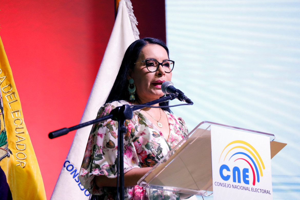 Diana Atamaint, presidenta del CNE en Ecuador. Foto: Reuters.