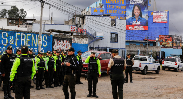 Operativo de seguridad por eleciones en Ecuador. Foto: Reuters.
