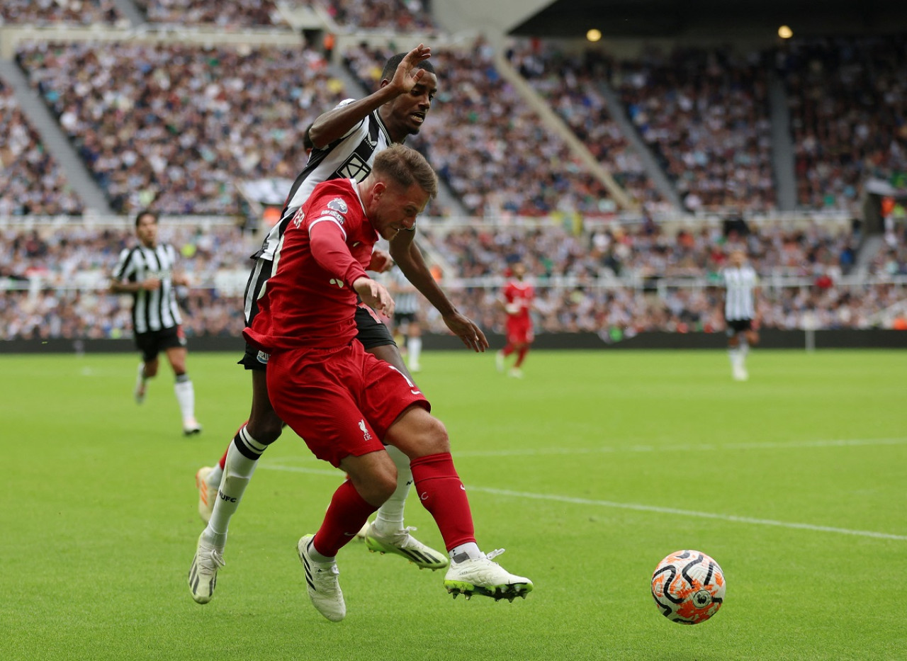 Alexis Mac Allister fue titular y salió en el complemento contra Newcastle. Foto: Reuters.