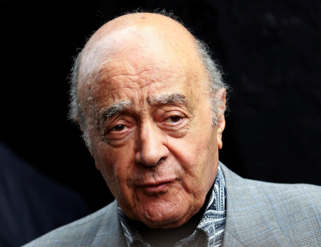 Mohamed Al-Fayed adquirió con sus hermanos la firma House of Fraser. Foto: Reuters.