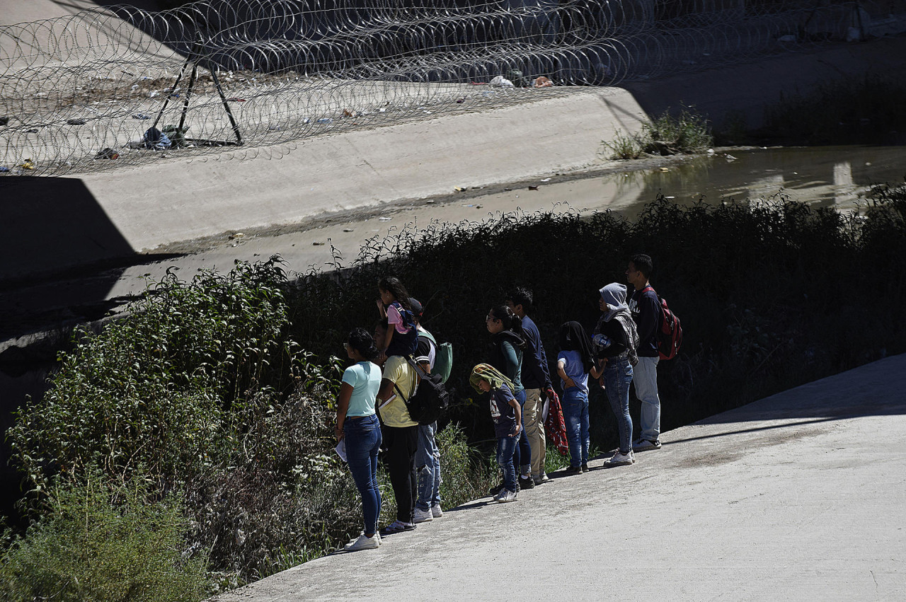 El gobernador de Ciudad Juárez pide ayuda urgente ante la ola migratoria. Foto: Unsplash