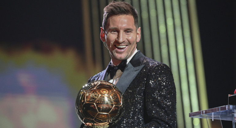 Lionel Messi va en busca de su octavo Balón de Oro. Foto: NA.