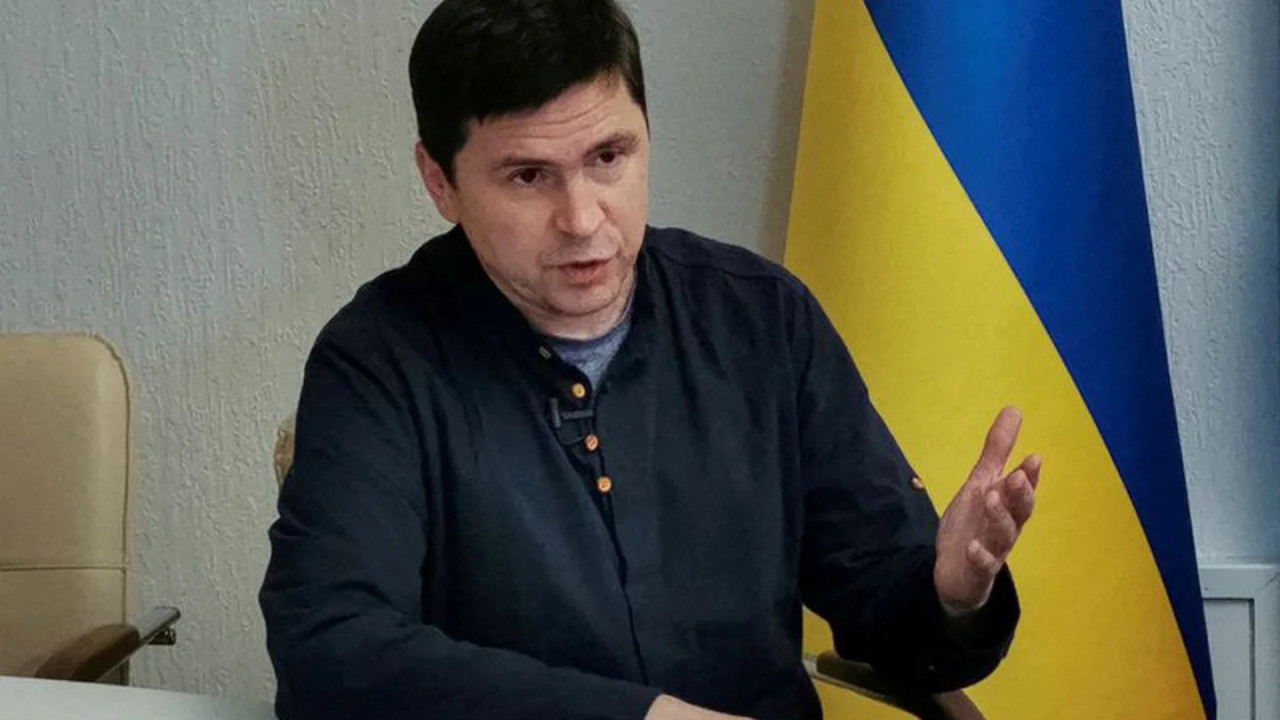 Mijailo Podoliak, asesor político de Volodímir Zelenski. Foto: REUTERS.