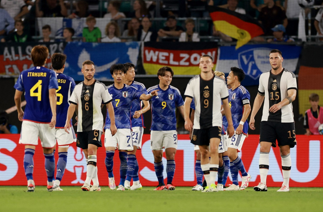 Japón goleó 4 a 1 a Alemania y provocó el despido de Hansi Flick. Foto: Reuters.