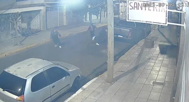 Asalto y un joven baleado en la cabeza en San Justo. Foto: Captura de video.