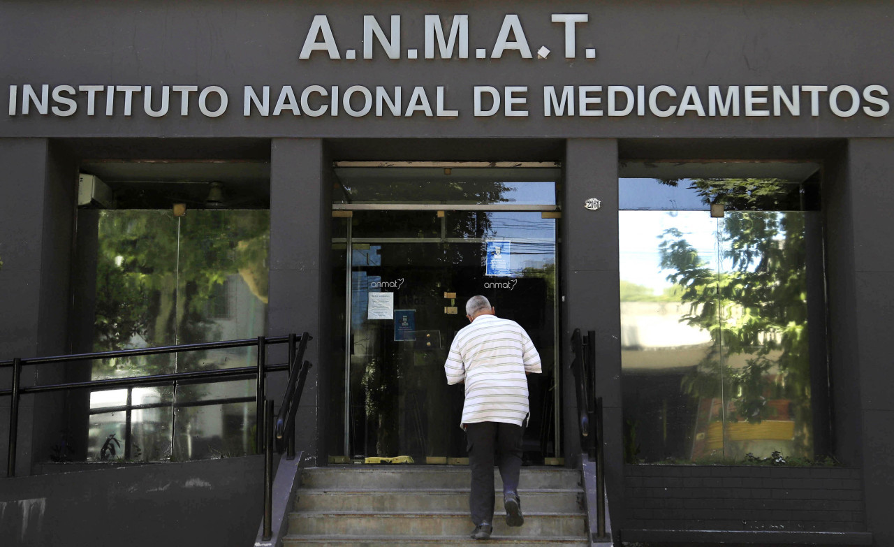 La Administración Nacional de Medicamentos, Alimentos y Tecnología Médica (ANMAT). Foto: NA