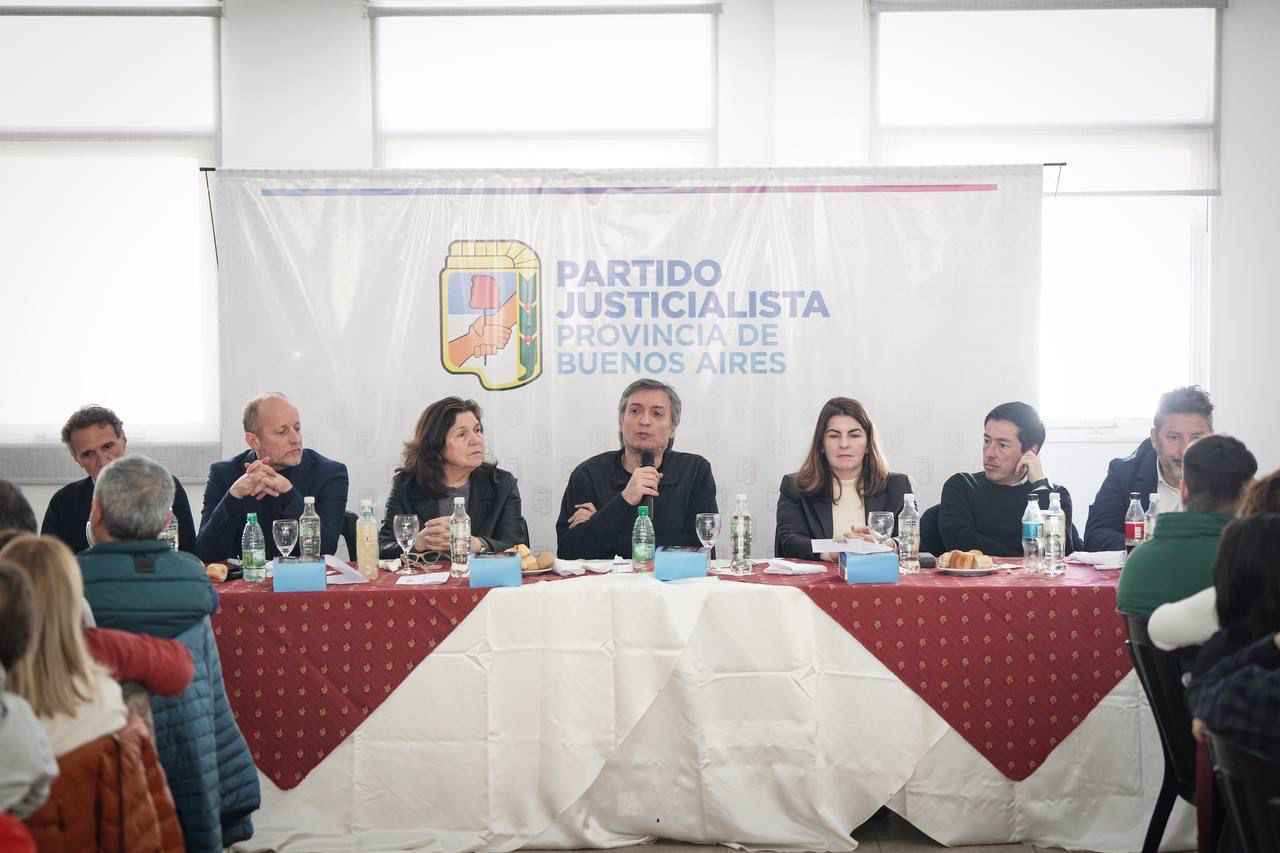 Máximo Kirchner encabezó la reunión Consejo partidario en La Plata. Foto: prensa