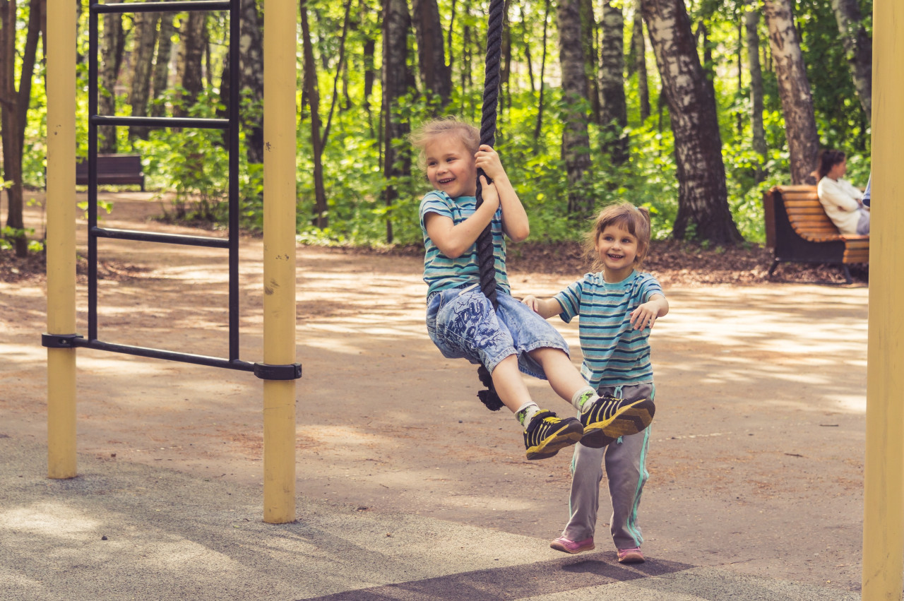 Aumentar la actividad en los niños mejora su salud en el futuro. Foto: Unsplash