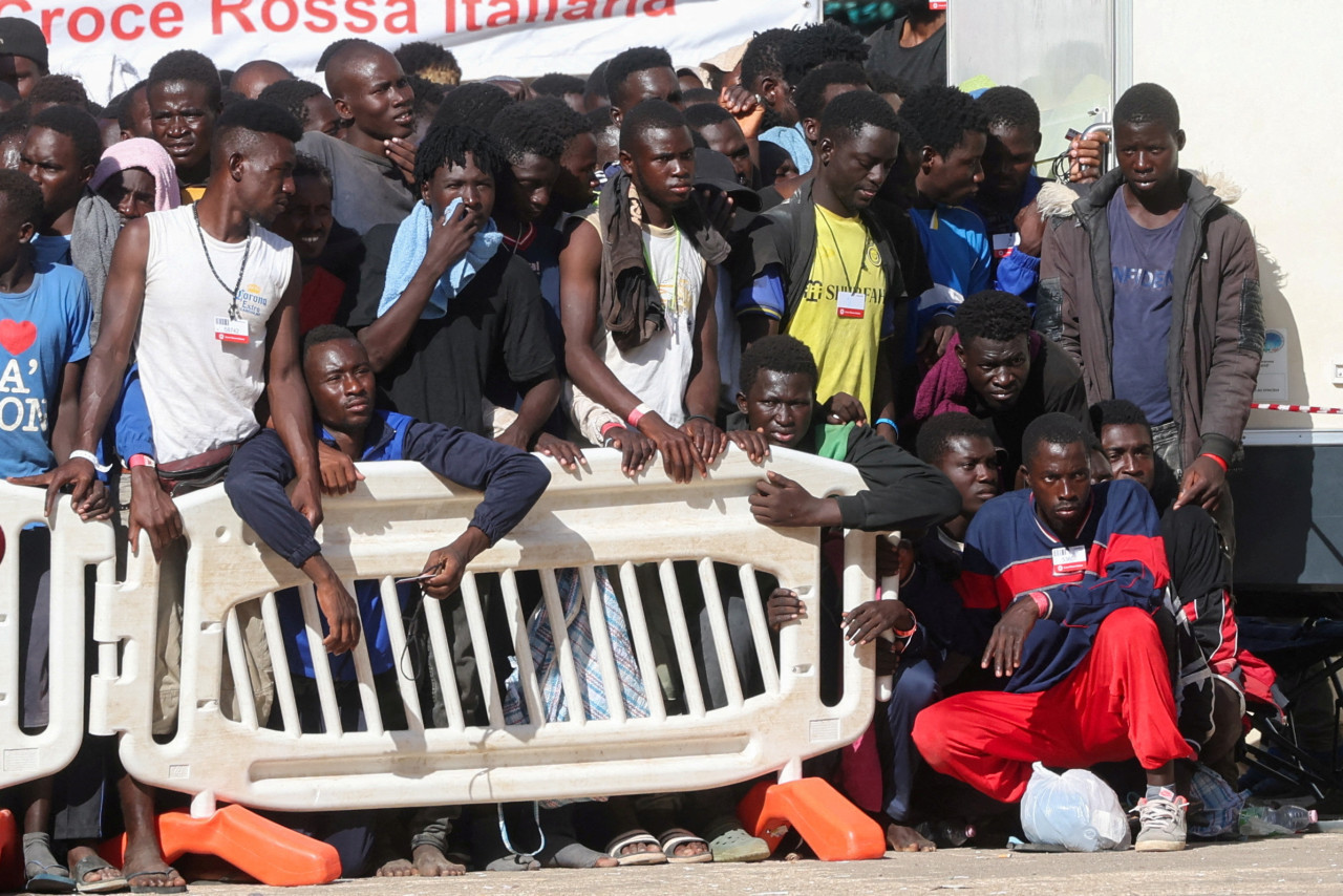 Migrantes en Lampedusa. Foto: Reuters.