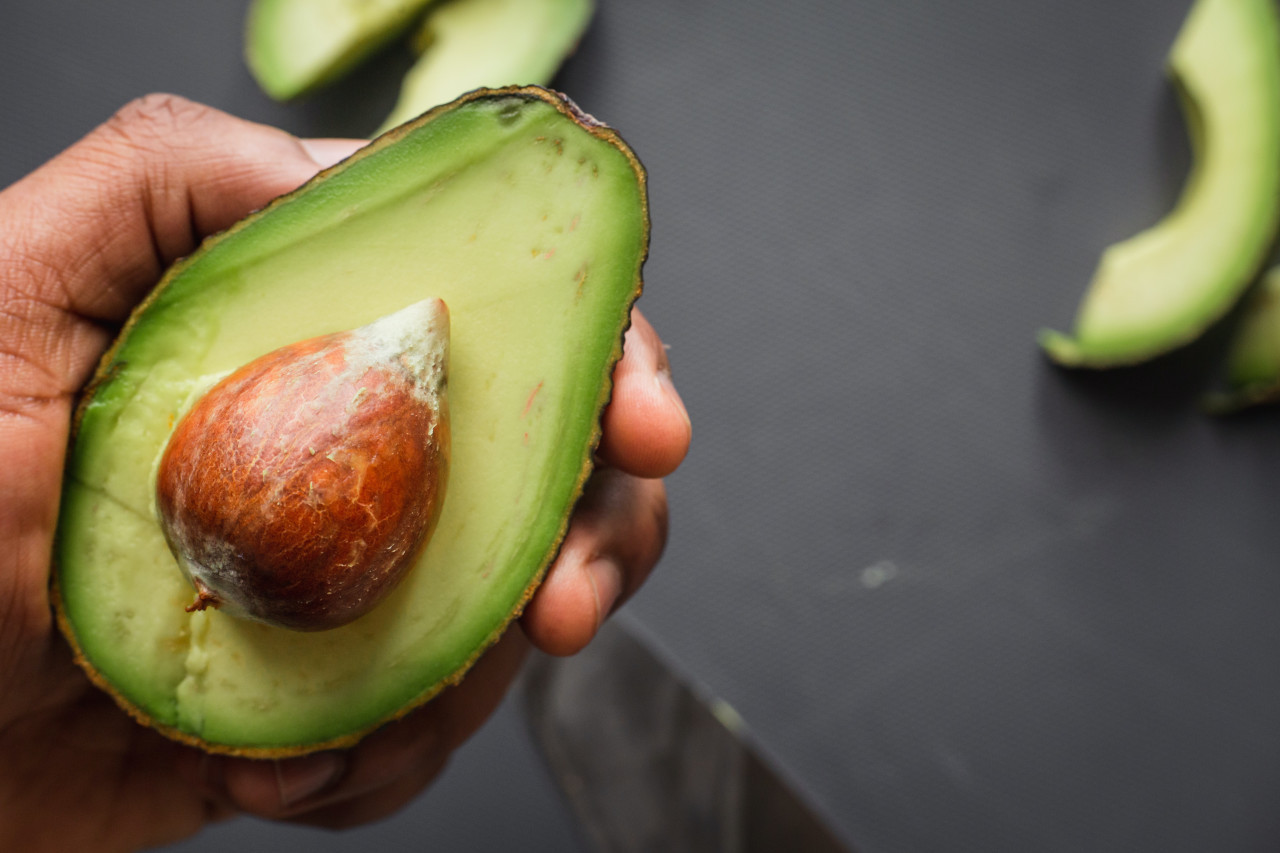 Consumir palta reduce el colesterol. Foto: Unsplash