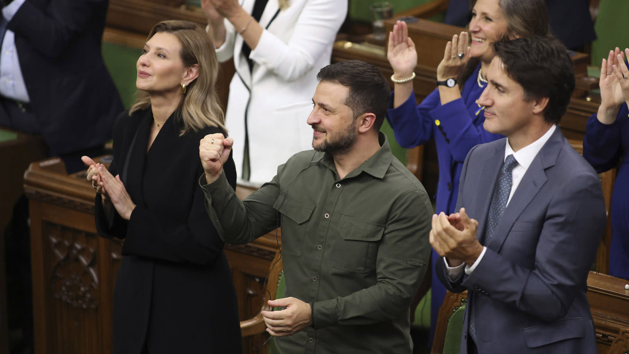 Volodimir Zelenski en el homenaje a Yaroslav Hunka. Foto: Reuters.