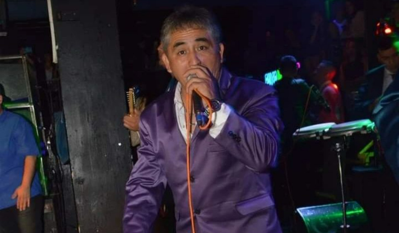Huguito Flores, cantante fallecido. Foto: Instagram/huguitofloreselsuperoficial