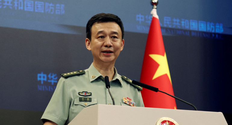 Portavoz del Ministerio de Defensa de China, el coronel Wu Qian. Foto: Reuters.