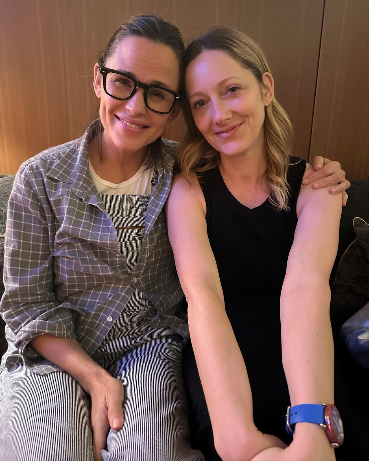 Jennifer Garner con Judy Greer. Foto: Instagram.