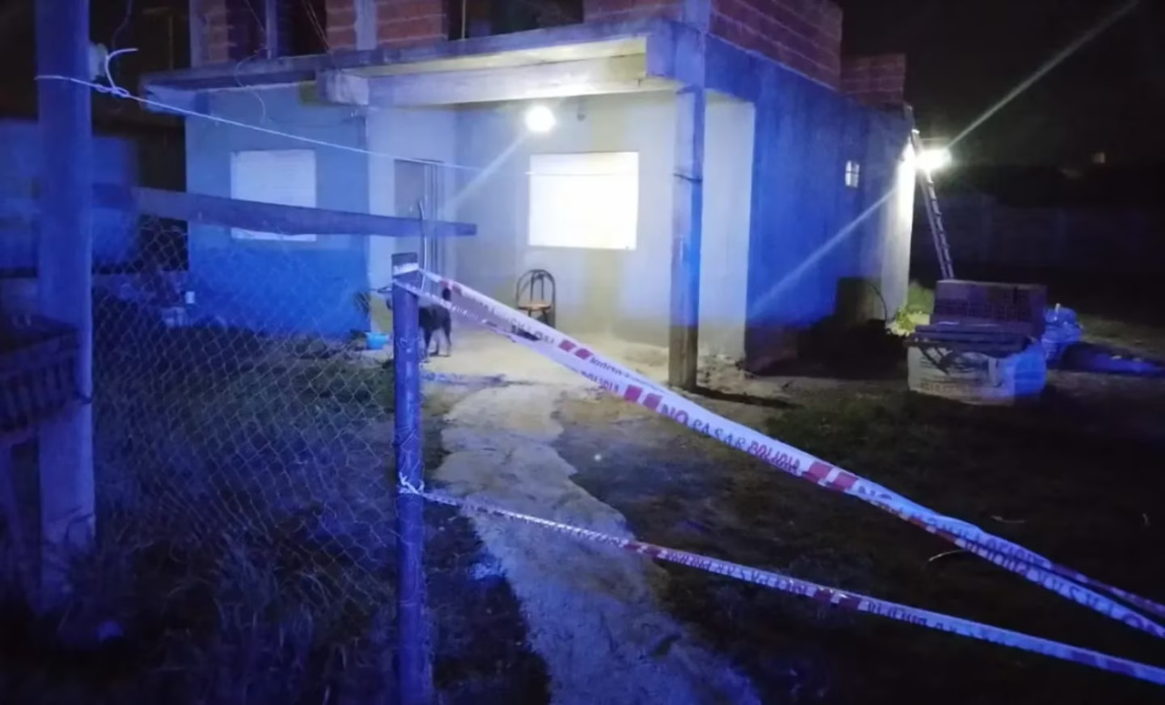 El brutal femicidio ocurrió en una vivienda de La Plata. Foto: Policía Bonaerense