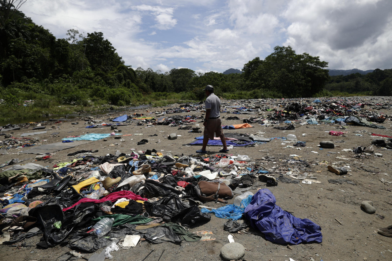 Contaminación  en la selva del Darién. Foto: EFE