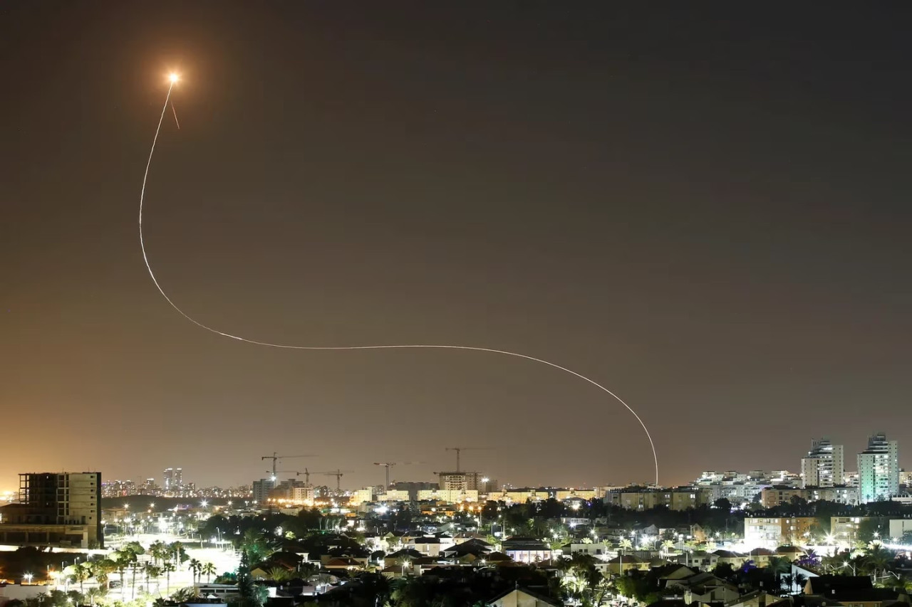 La Cúpula de Hierro en funcionamiento. Foto: Reuters.