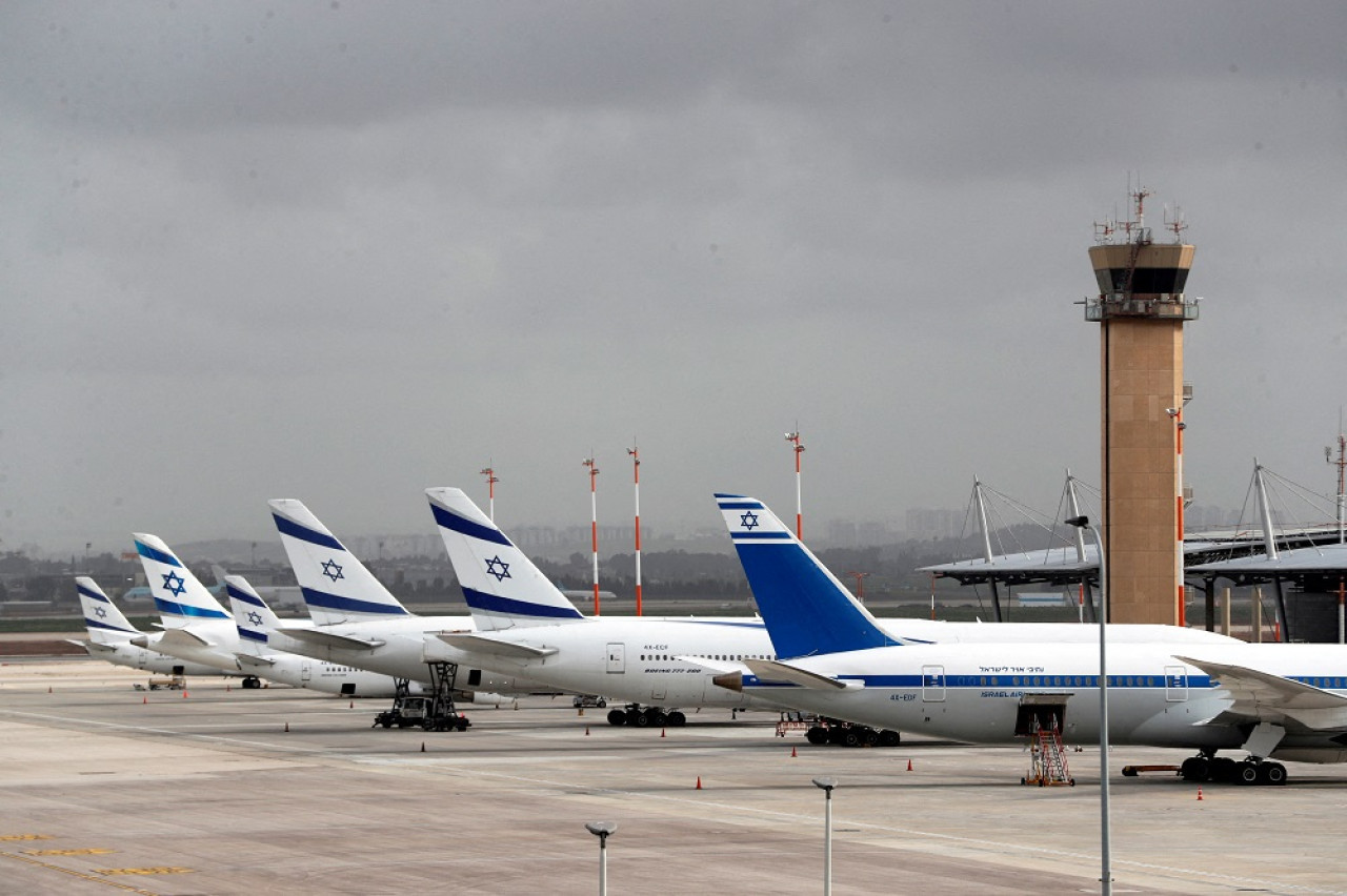 Aerolíneas de todo el mundo cancelan vuelos desde y hacia Israel. Foto: Reuters.
