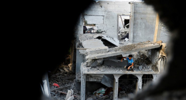 Ataque en la Franja de Gaza. Foto: Reuters.
