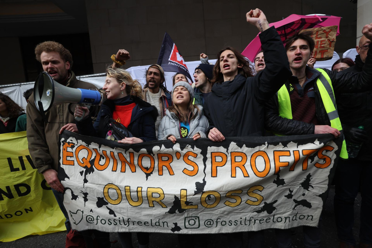 Greta Thunberg y su participación en la protesta efectuada en Londres. Foto: EFE.