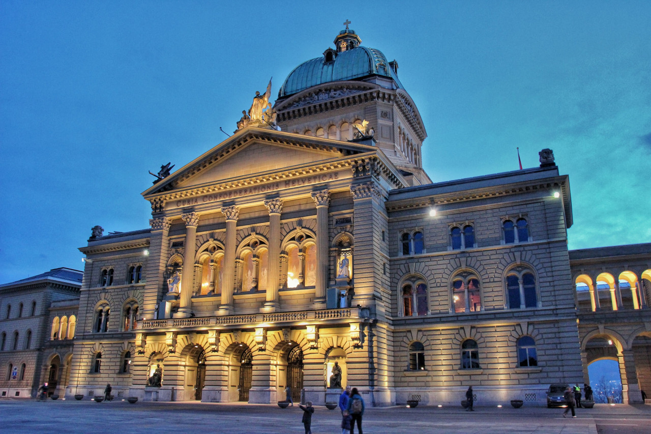 Parlamento de Suiza. Foto: Unsplash