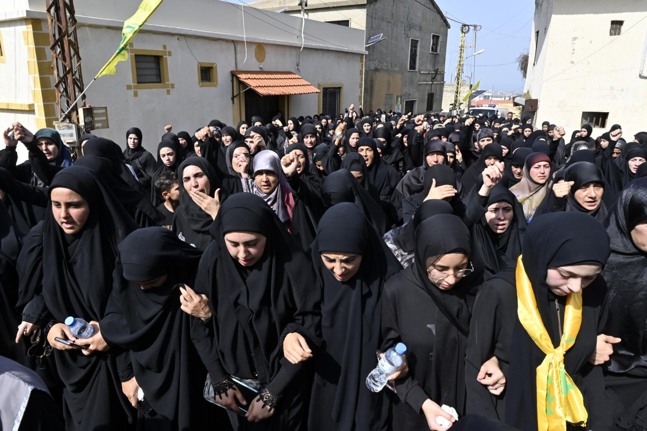 Funeral de miembro del Hezbollah en El Líbano. Foto: EFE.