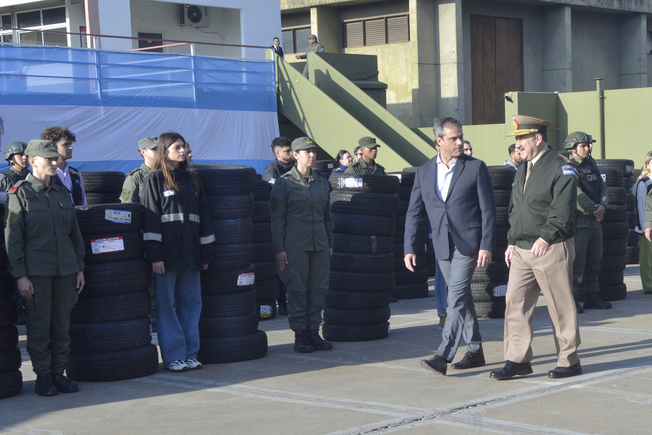 Convenio entre Aduana, la Secretaría General de Presidencia y el Ministerio de Seguridad. Foto: Prensa.