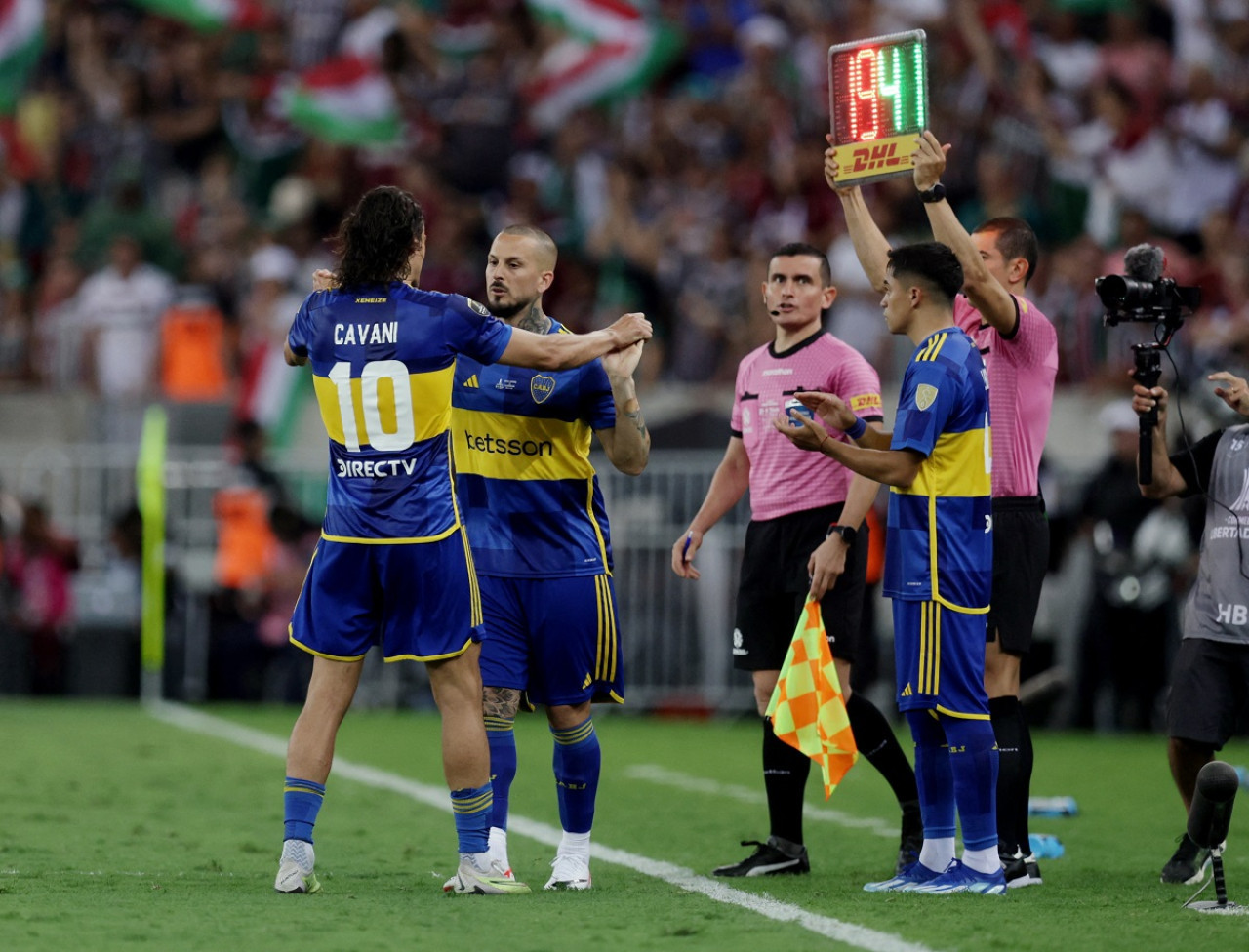 Edinson Cavani fue reemplazado en la final por una molestia muscular. Foto: Reuters.