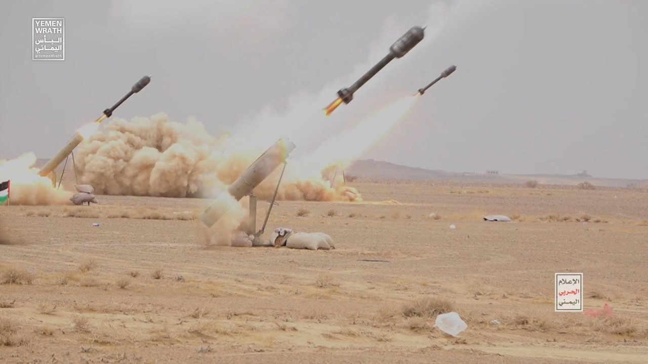 Misiles de Yemen atacando a Israel. Foto: Reuters.