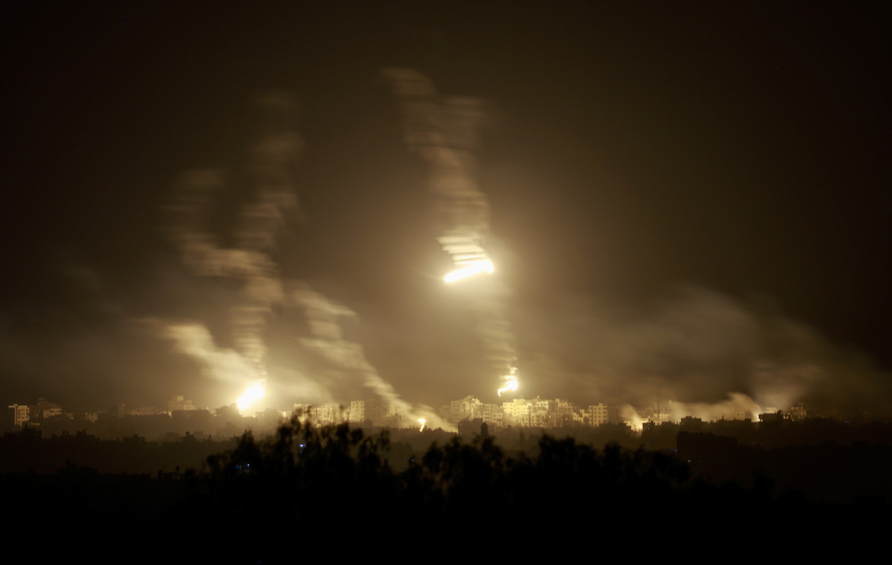 Cohetes de Hamas lanzados a Israel. Foto: Reuters.