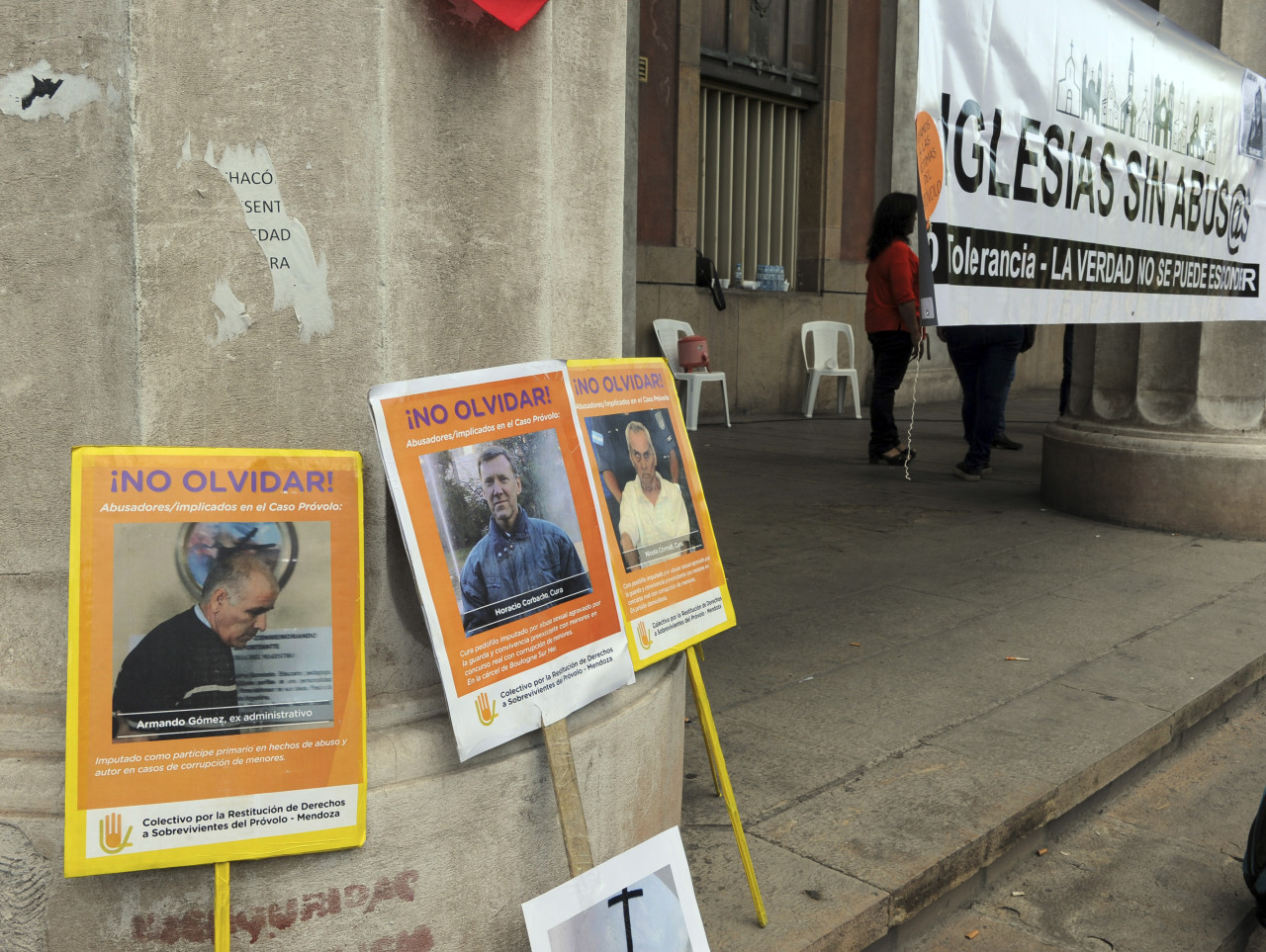 Los curas Horacio Corbacho y Nicola Corradi fueron condenados hoy a 45 y 42 años de prisión. Foto: NA