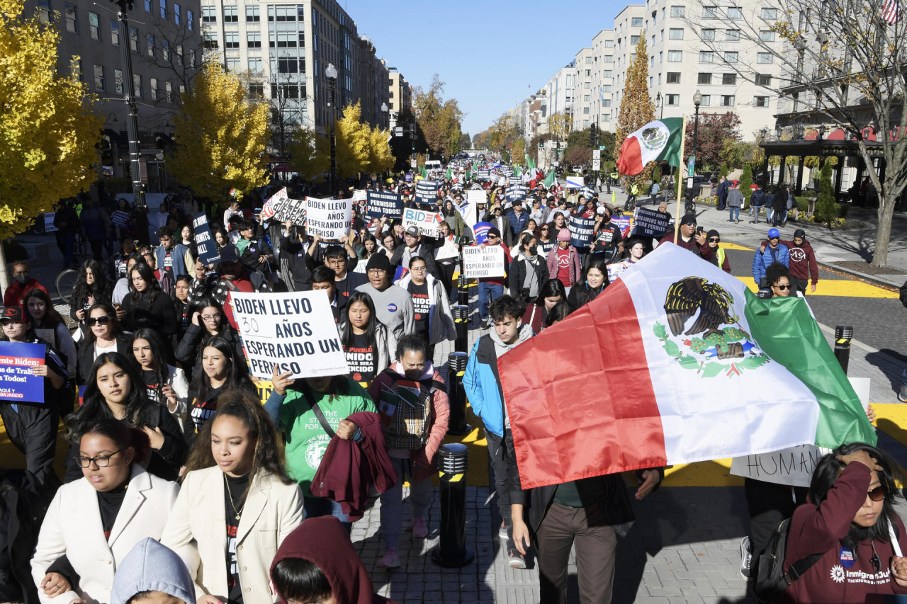 Crisis migratoria en la frontera con México. Foto: EFE