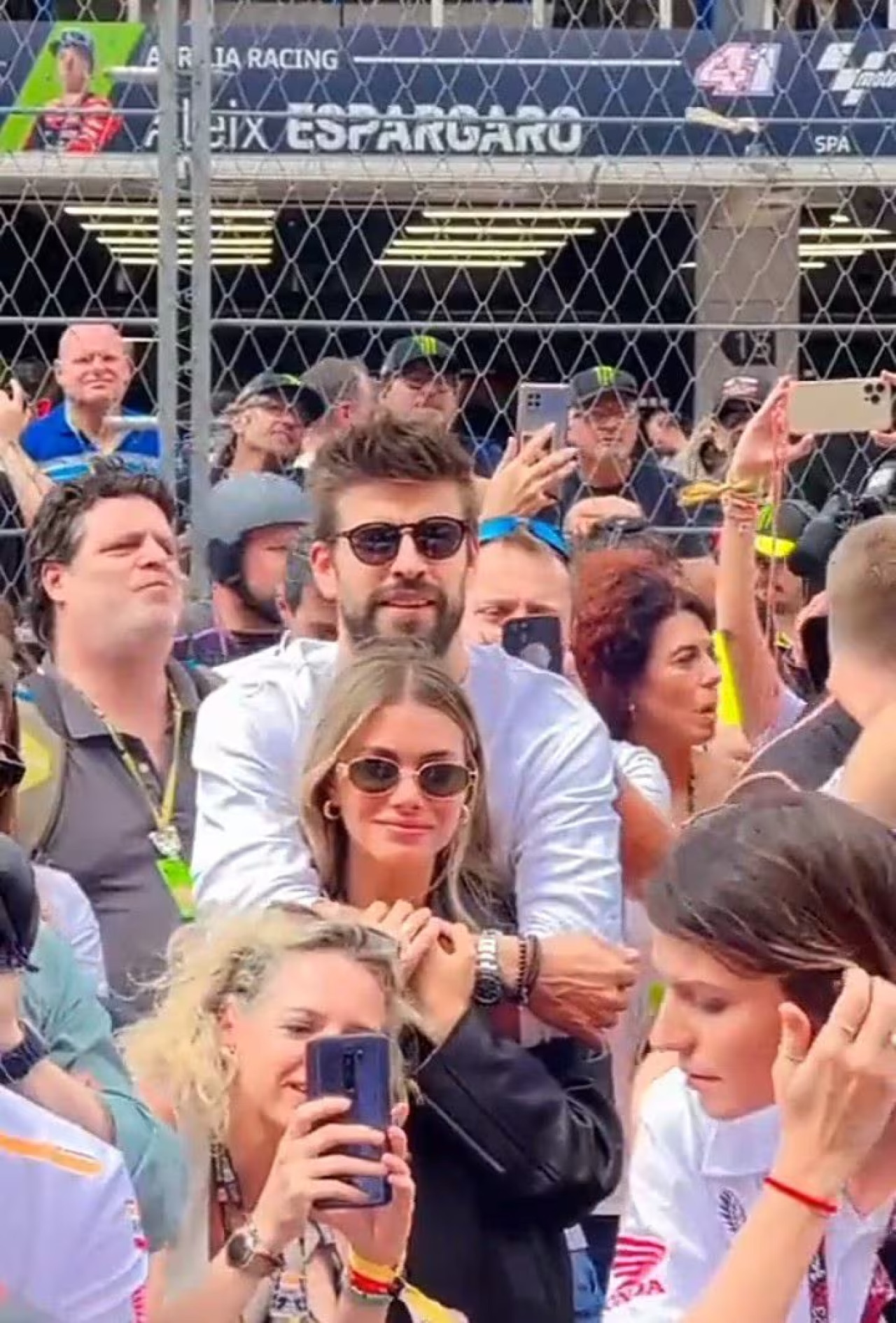 Clara Chía y Gerard Piqué en un evento. Foto: X/ClaGerFans