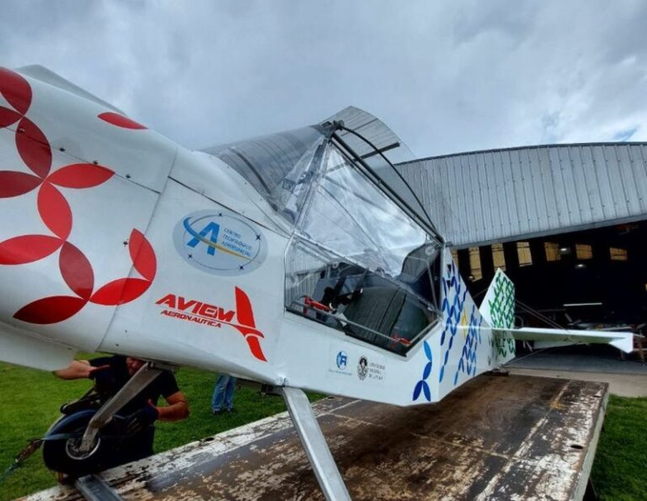 Primer avión eléctrico creado en Argentina. Foto: Universidad de La Plata.