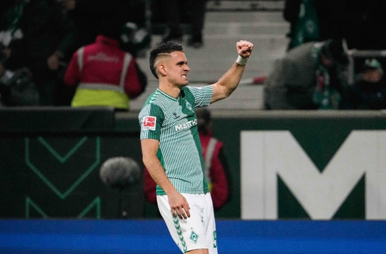 Rafael Santos Borré en Werden Bremen. Foto: Instagram @rafaelsantosborre.