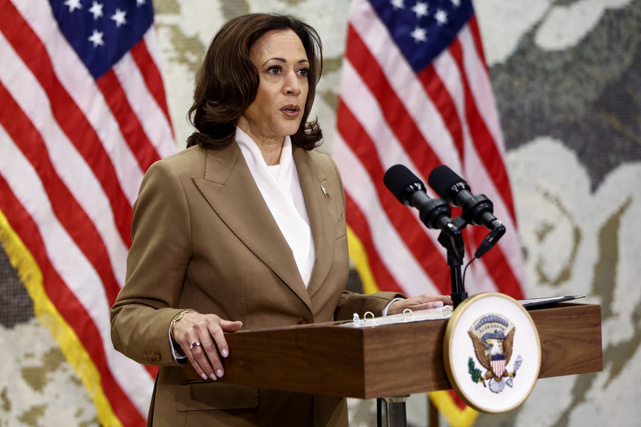 Kamala Harris le suplicó "más esfuerzos" a Israel para proteger sus civiles. Foto: Reuters.