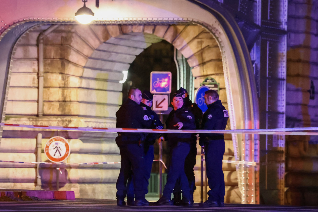 Atentado en París, policía francesa. Foto: Reuters.