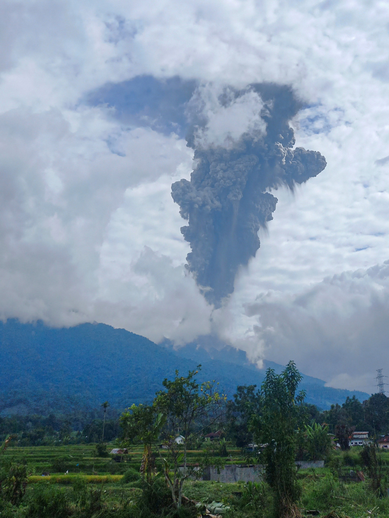 Volcán Marapi. Foto: Reuters.
