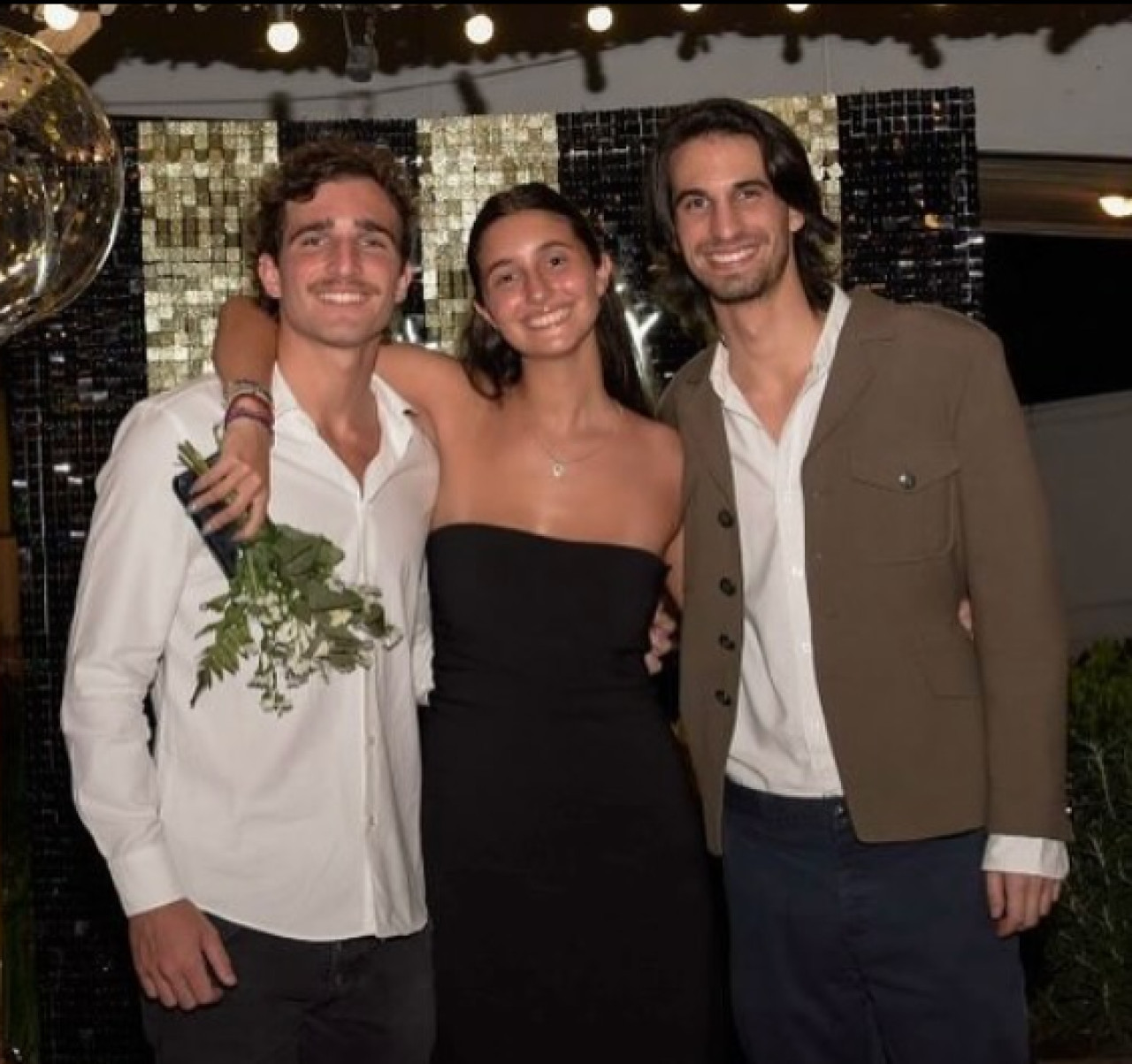 Azul Giordano y sus hermanos. Foto: Instagram @gustavoyankelevichok