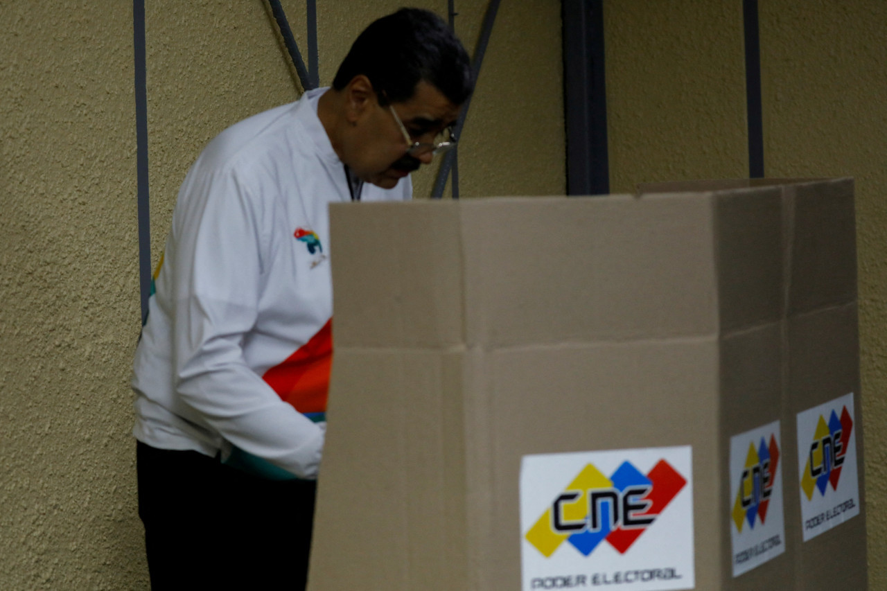 El voto de Nicolás Maduro. Foto: Reuters