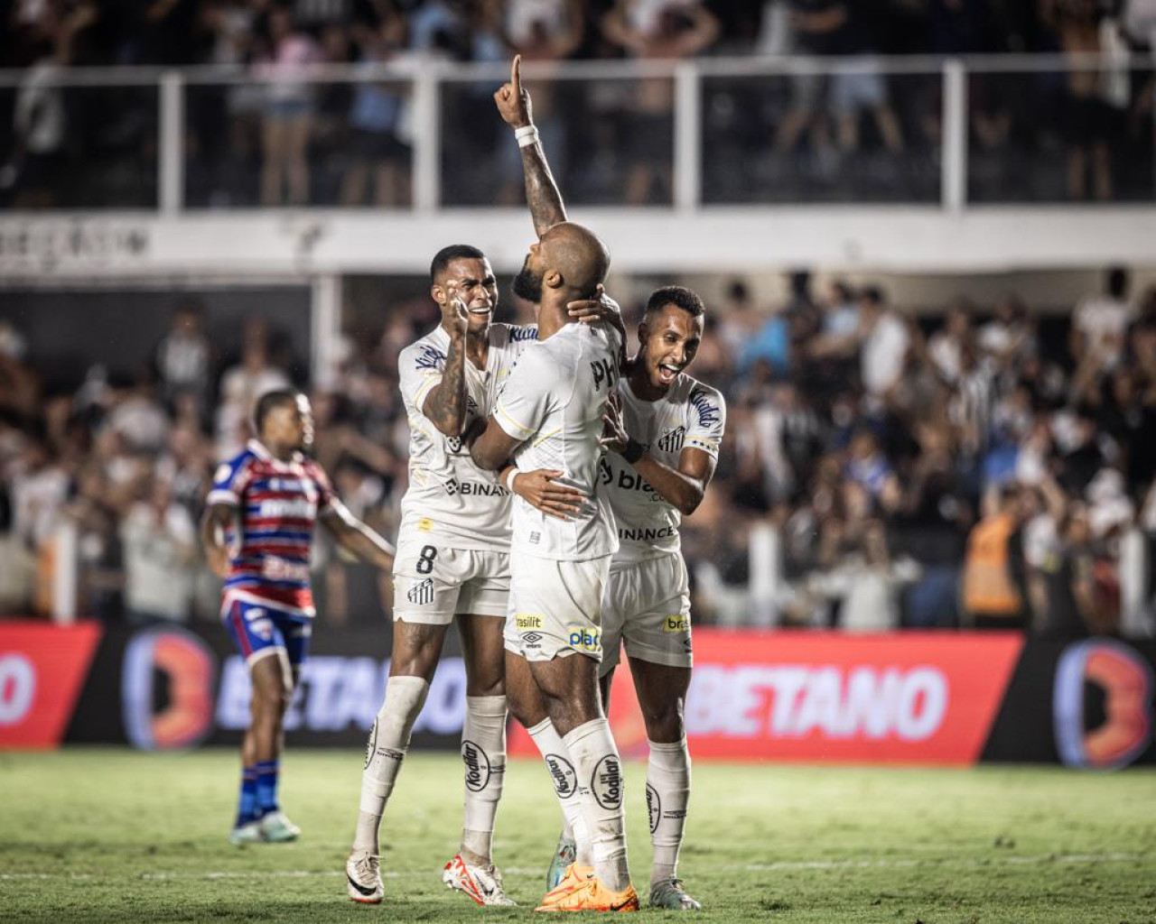 Santos no pudo ante Fortaleza. Foto: Instagram.